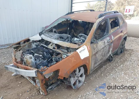 2019 Jeep Cherokee Altitude Fwd from USA, damaged, VIN 1C4PJLLN4KD339330